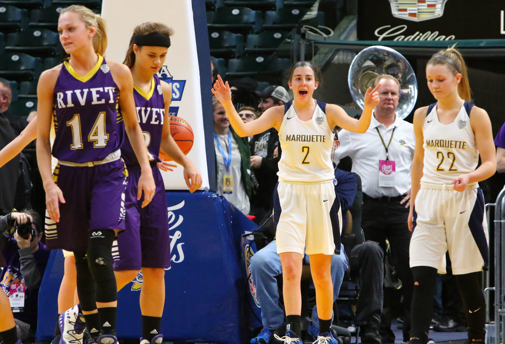 Gallery: Girls Basketball State Finals: Marquette Catholic vs. Vincennes Rivet